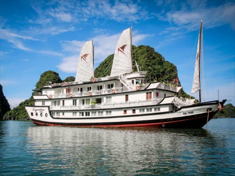 Signature Royal Halong Cruise Ha Long Exterior photo